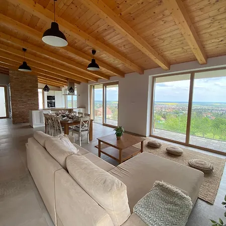 Királyvölgy Birtok - Midi Vendégház Kőszeg